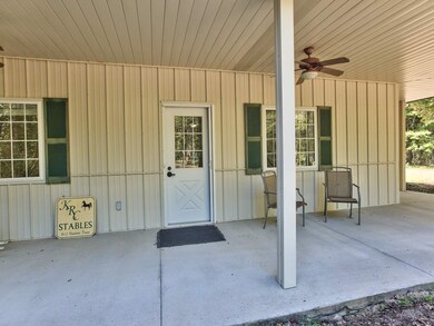 812 Hunters Trace, Crawfordville, FL 32327 - photo 2
