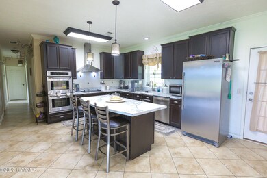 2800 Claude Leblanc Rd, New Iberia, LA 70560 - photo 6