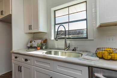Kitchen 4