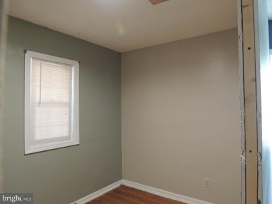 7721 Frederick Rd, Hyattsville, MD 20784 - photo 7