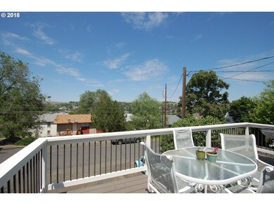 810 SW Hailey Ave, Pendleton, OR 97801 - photo 4