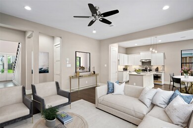 5112 E Lacey Garden Loop, Houston, TX 77018 - photo 6