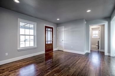 1610 W Clarendon Dr, Dallas, TX 75208 - photo 5