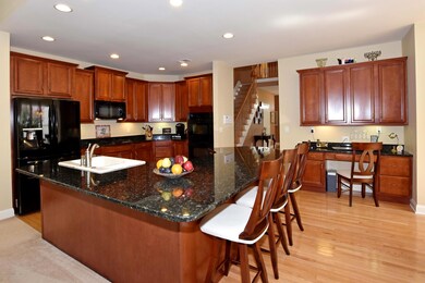 38 W Parsonage Way, Manalapan, NJ 07726 - photo 7