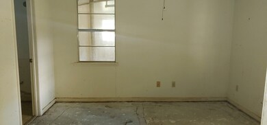 121 Winding Way S, Bay City, TX 77414 - photo 5