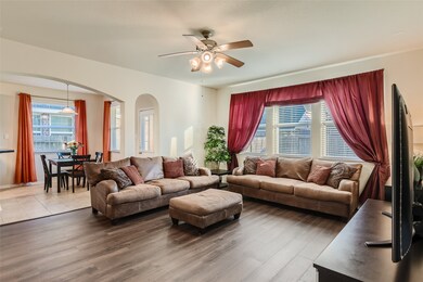 955 Jennifer St, Alvin, TX 77511 - photo 6