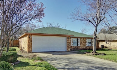 322 Tenery Ln, Duncanville, TX 75116 - photo 2