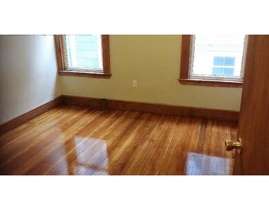 69 Woodlawn St, Jamaica Plain, MA 02130 - photo 4