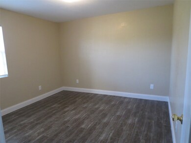 2722 Parker Rd unit 1, Houston, TX 77093 - photo 6