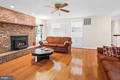 1038 Sugar Maple Dr, Davidsonville, MD 21035 - photo 6