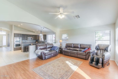Family Room (2)-SMALL