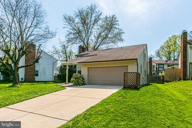 8708 Litwalton Ct, Vienna, VA 22182 - photo 2