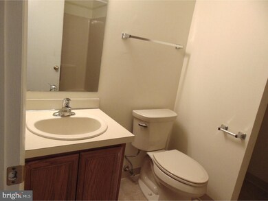 102 Diminish Dr, Newark, DE 19713 - photo 7