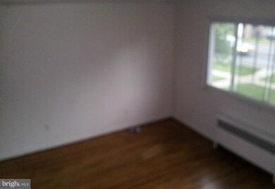 7962 Riggs Rd, Hyattsville, MD 20783 - photo 7