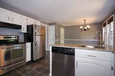 208 Farm St unit 208, Bellingham, MA 02019 - photo 6