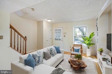 2004 Riding Crop Way, Windsor Mill, MD 21244 - photo 4