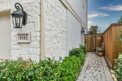 8302 Ginger Oak St, Houston, TX 77055 - photo 6