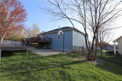 605 Willow Ct, Lansing, KS 66043 - photo 4