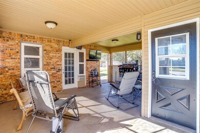 1240 Mineola St, Weatherford, TX 76086 - photo 4