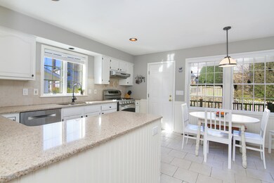 8 Tulip St Cos Cob CT 06807-large-020-01