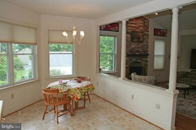 1202 Rosemont Dr, Knoxville, MD 21758 - photo 7