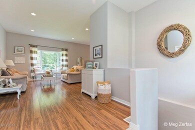 006 foyer - IMG_7986