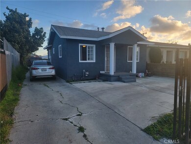 2154 E Lucien St, Compton, CA 90222 - photo 2