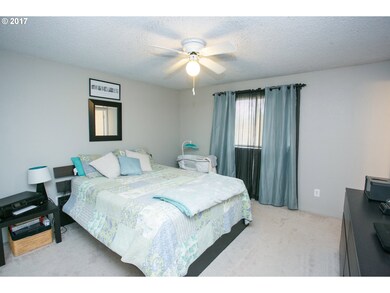 Bedroom, Primary