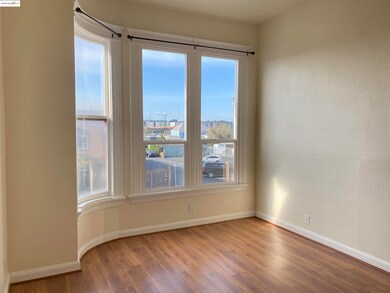 1138 E 12th St, Oakland, CA 94606 - photo 5