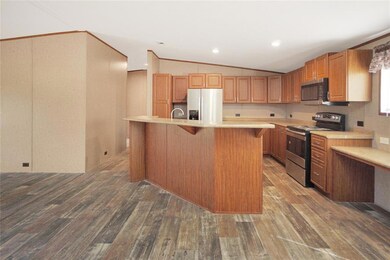 127 Joseph Dr, Decatur, TX 76234 - photo 5