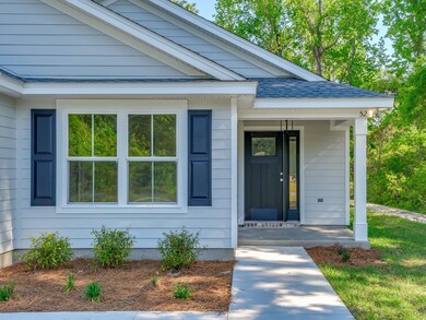 52 Crestwood Dr, Crawfordville, FL 32327 - photo 2