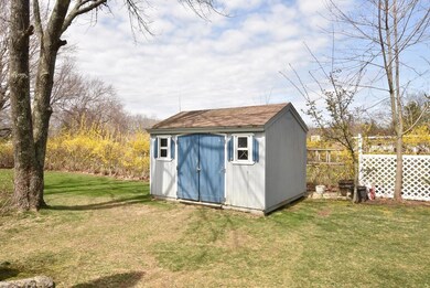 12 Robert Cir, Johnston, RI 02919 - photo 7