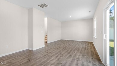dr-horton-southbury-lot-79-031