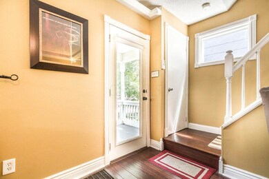 365 Mithoff St12