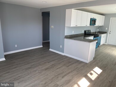 5625 Mcclean Blvd, Baltimore, MD 21214 - photo 3