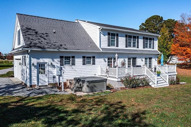 2285 Fleeton Rd, Reedville, VA 22539 - photo 4