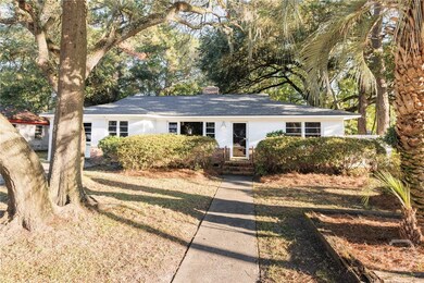 112 E Derenne Ave, Savannah, GA 31405 - photo 3