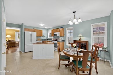 50 Glenham Rd, Saratoga Springs, NY 12866 - photo 2