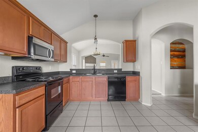 4203 Agate Dr, Granbury, TX 76049 - photo 7