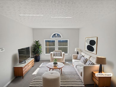 4296 Oakwind Dr, Columbus, OH 43207 - photo 2