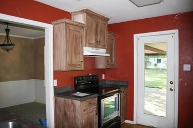 507 W Linden St, Ennis, TX 75119 - photo 4