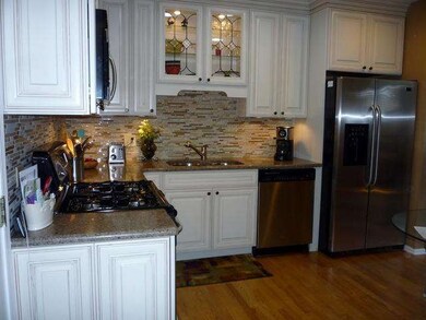 441 Town Place Cir unit 441, Buffalo Grove, IL 60089 - photo 2