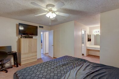 9022 West Clarendon MLS (9)
