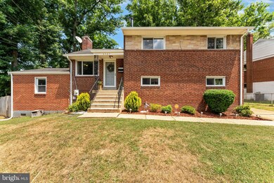 6527 Rolling Ridge Dr, Capitol Heights, MD 20743 - photo 3