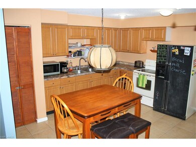 7579 Winged Foot Dr unit 83, Fort Myers, FL 33967 - photo 3