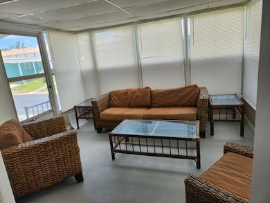 5200 28th St N unit 509, Saint Petersburg, FL 33714 - photo 3