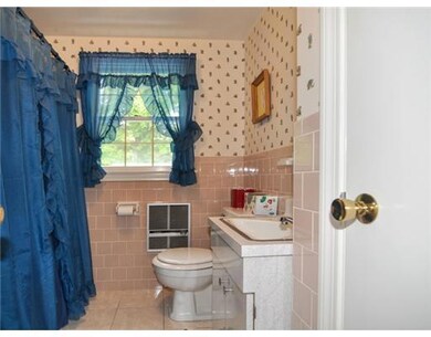 742 Nate Whipple Hwy, Cumberland, RI 02864 - photo 6