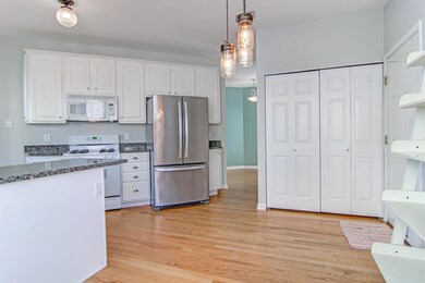 10771 Spyglass Ct, Crown Point, IN 46307 - photo 2