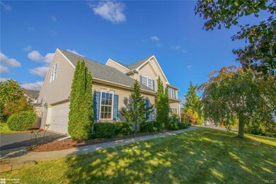 2632 Amy Way, Whitehall, PA 18052 - photo 2