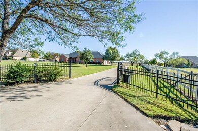 3239 Crisp Rd, Ennis, TX 75119 - photo 3